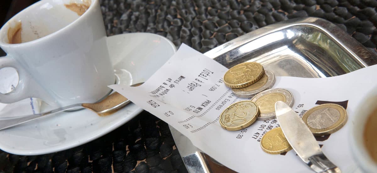 Backpacker's Guide to Tipping & Gratuity at Restaurants in Europe