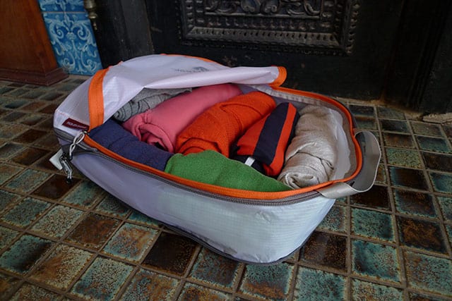 packing cubes - packed