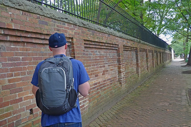 Pacsafe Venturesafe 25L Backpack Review