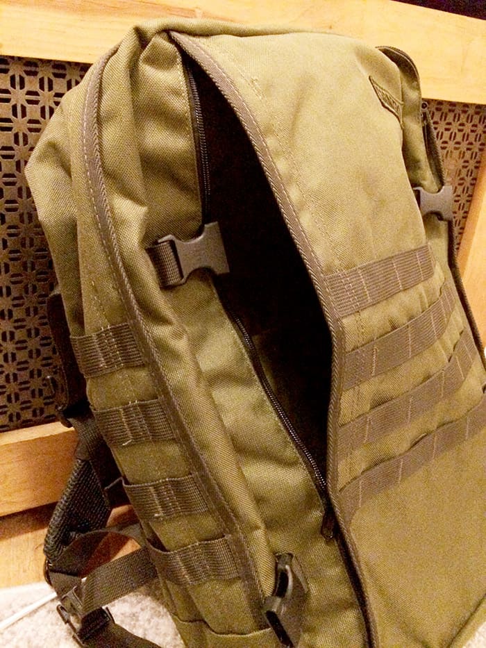 cabinzero-external-pocket