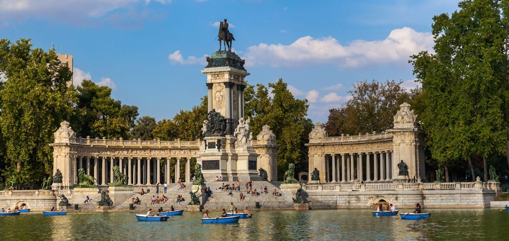 9 Best Restaurants Near Retiro Park in Madrid – Devour Tours