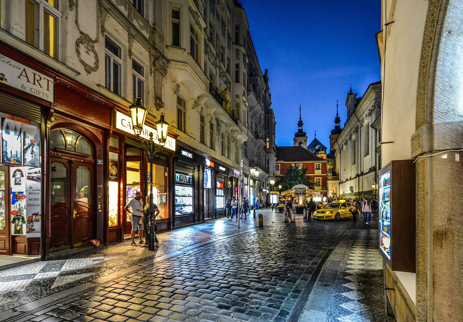 Prague Travel Guide