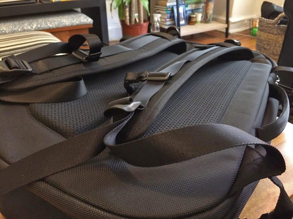 Aer Travel Pack Backpack Review - Straps