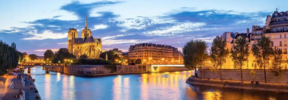 Seine at Night | Paris Travel 