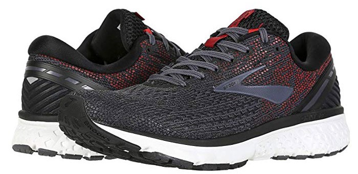 lightweight running shoes for travel