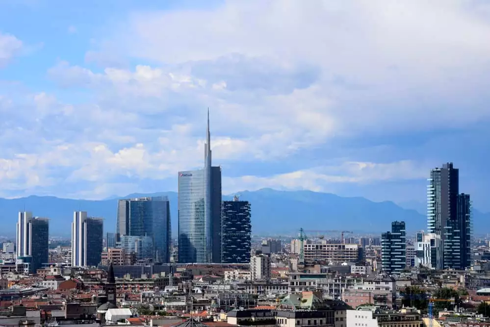 Porta Nuova Neighborhood | Milan Travel