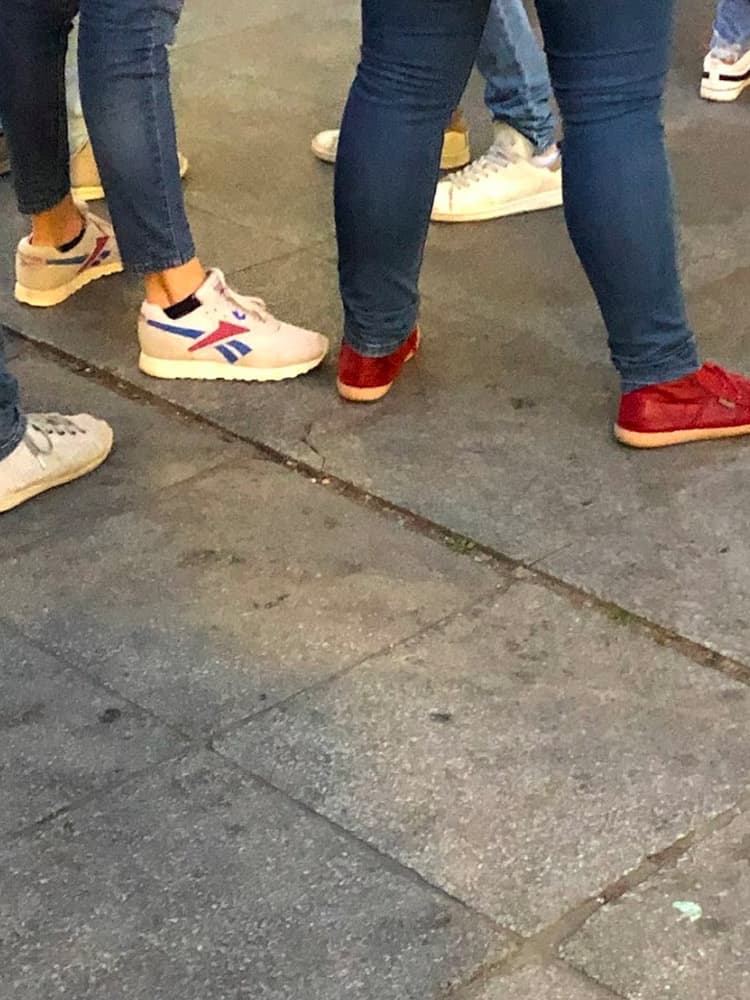 Yes, You Can Wear Sneakers In Without Tourist