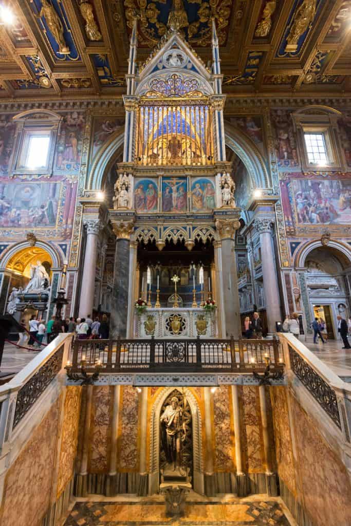 San Giovanni bazilika Laterane |  Ką veikti Romoje