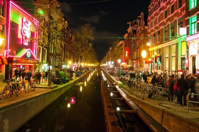 Amsterdam Travel Guide How To Visit On A Budget - Guide 