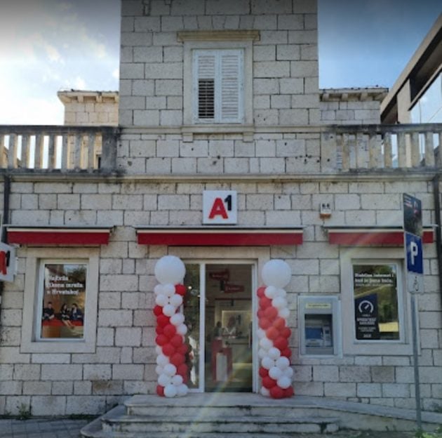 How To Buy a SIM Card In Croatia (2023) Travel Buyer's Guide